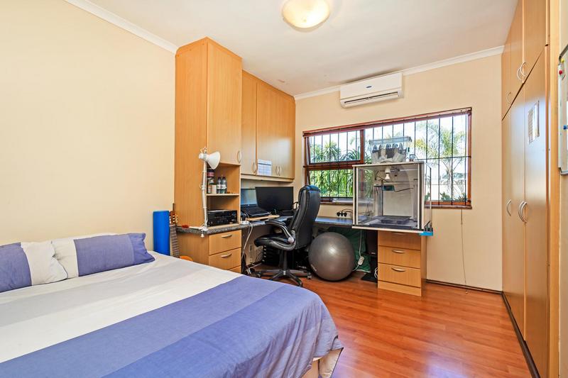 4 Bedroom Property for Sale in De La Haye Western Cape